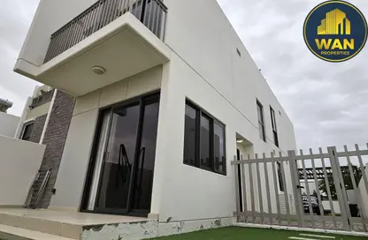 Townhouse - 3 Bedrooms - 5 Bathrooms for rent in Primrose - Damac Hills 2 - Dubai
