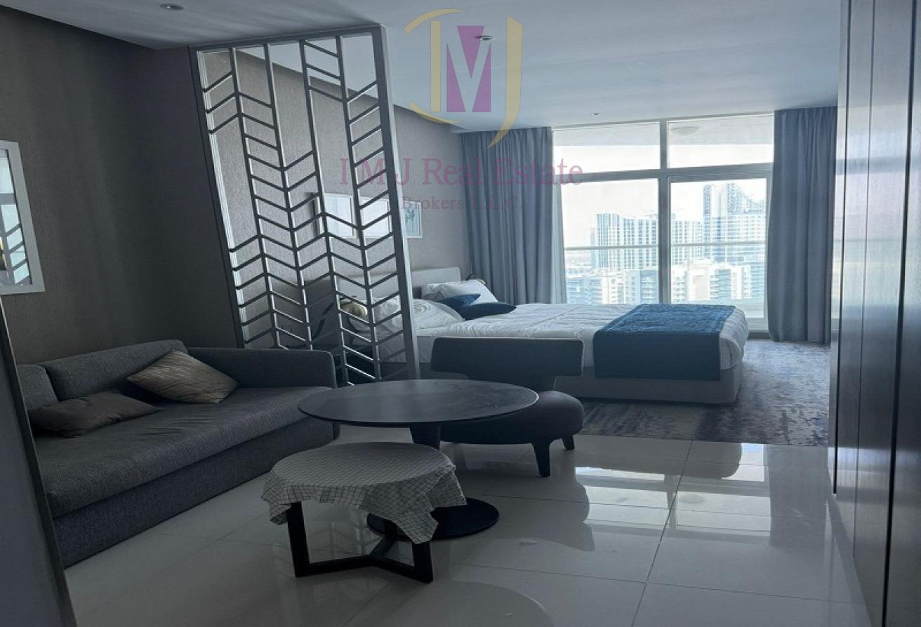 Fully Furnished Studio | High Floor | Canal View photo 5