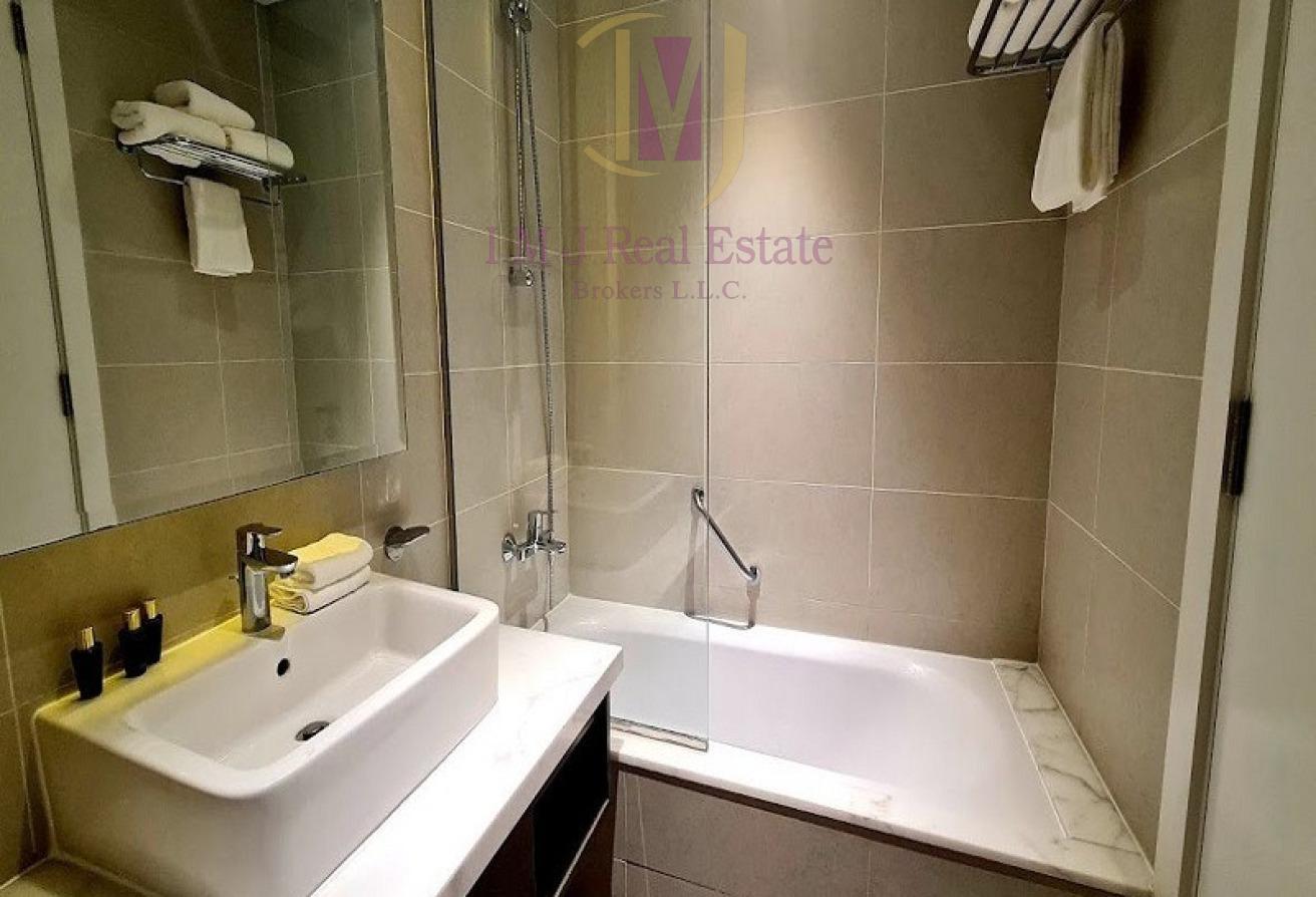 Fully Furnished Studio | High Floor | Canal View photo 6