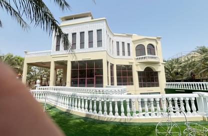 Villa - 7 Bedrooms - 7 Bathrooms for rent in Sector E - Emirates Hills - Dubai Villa - 7 Bedrooms - 7 Bathrooms for rent in Sector E - Emirates Hills - Dubai