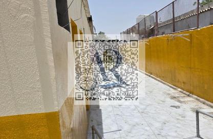 Labor Camp - Studio - 7+ Bathrooms for rent in Ali Mousa Building - Al Sajaa Industrial - Al Sajaa - Sharjah
