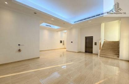 Villa - 5 - 7 for rent in Nad Al Sheba Villas - Nad Al Sheba 3 - Nad Al Sheba - Dubai