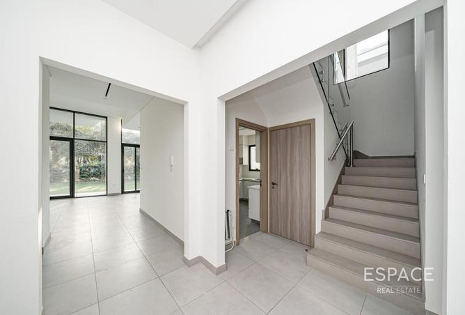 83656273 - Property Image 3