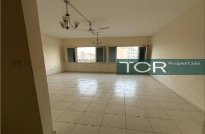 Apartment - Studio - 1 for rent in Building X21 - England Cluster - International City - Dubai