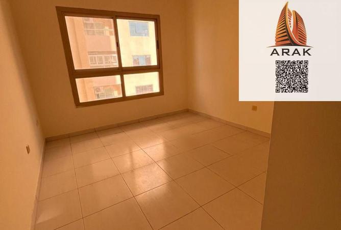 2OifG2b422C - Property Image 2