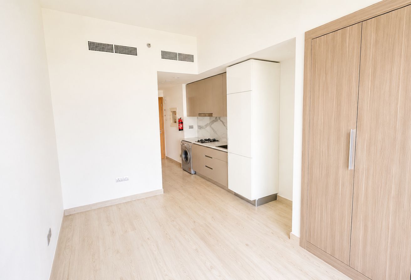 Spacious Studio| Low Floor| Immediately Available — Premium Real Estate Property in Dubai by Valorem