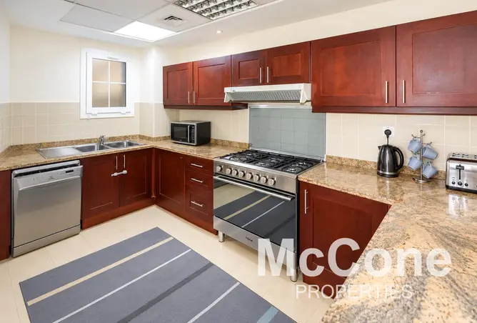 162800350 - Property Image 3