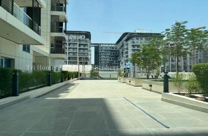 Apartment - Studio - 1 Bathroom for rent in Leonardo Residences - Masdar City - Abu Dhabi