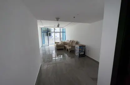 شقة - غرفة نوم - 2 حمامات للايجار في برج النعيمية 1 - أبراج النعيمية - النعيمية - عجمان