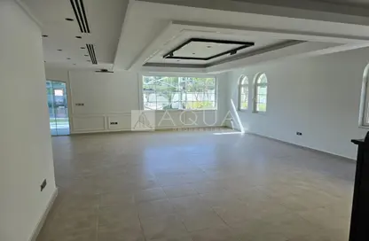 Villa - 4 Bedrooms - 5 Bathrooms for rent in Legacy Large - Legacy - Jumeirah Park - Dubai