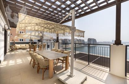 Apartment - 4 Bedrooms - 5 Bathrooms for sale in La Rive Building 1 - La Rive - Port de La Mer - La Mer - Jumeirah - Dubai