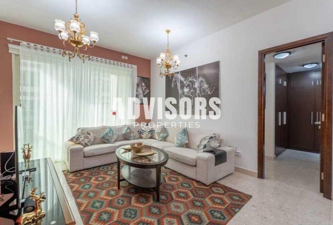 104672261 - Property Image 3