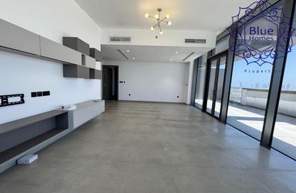 Apartment - 3 Bedrooms - 5 Bathrooms for rent in Lamcy Residence - Oud Metha - Bur Dubai - Dubai Apartment - 3 Bedrooms - 5 Bathrooms for rent in Lamcy Residence - Oud Metha - Bur Dubai - Dubai