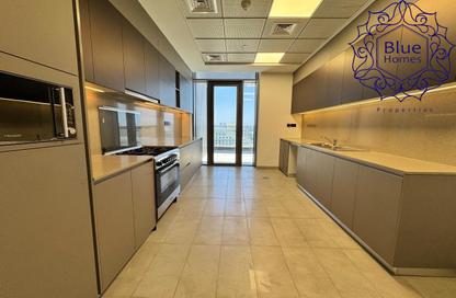 Apartment - 3 Bedrooms - 5 Bathrooms for rent in Lamcy Residence - Oud Metha - Bur Dubai - Dubai Apartment - 3 Bedrooms - 5 Bathrooms for rent in Lamcy Residence - Oud Metha - Bur Dubai - Dubai