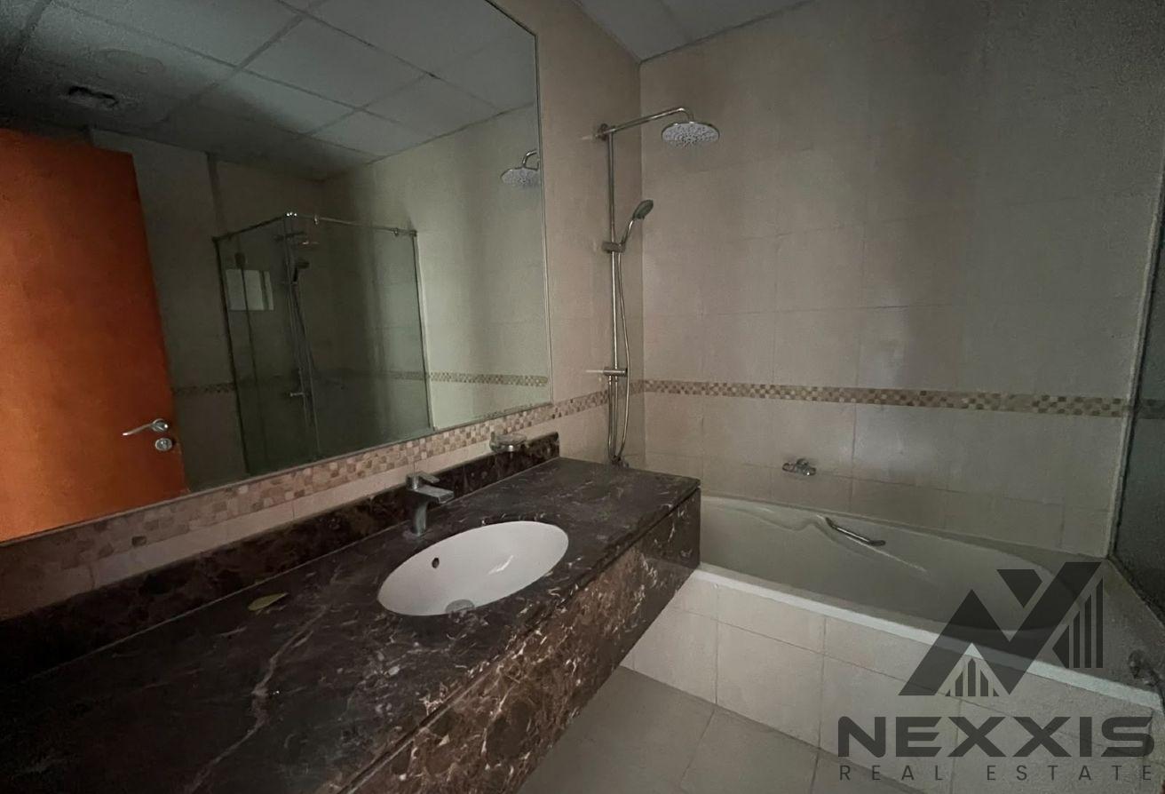 5 BED | PRIVATE POOL & GARDEN | AL BARSHA 1 photo 24
