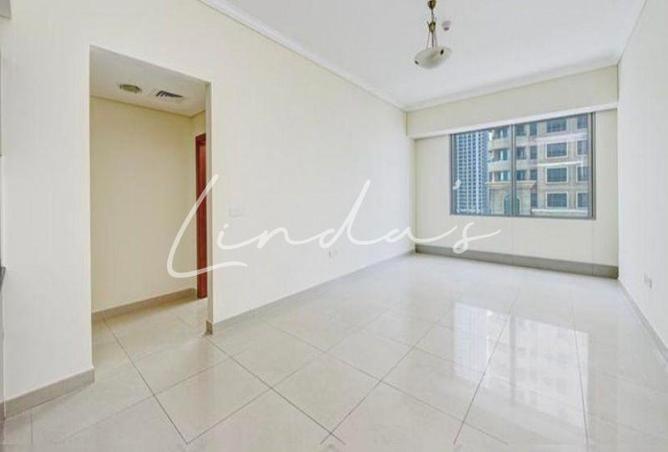 98240328 - Property Main Image