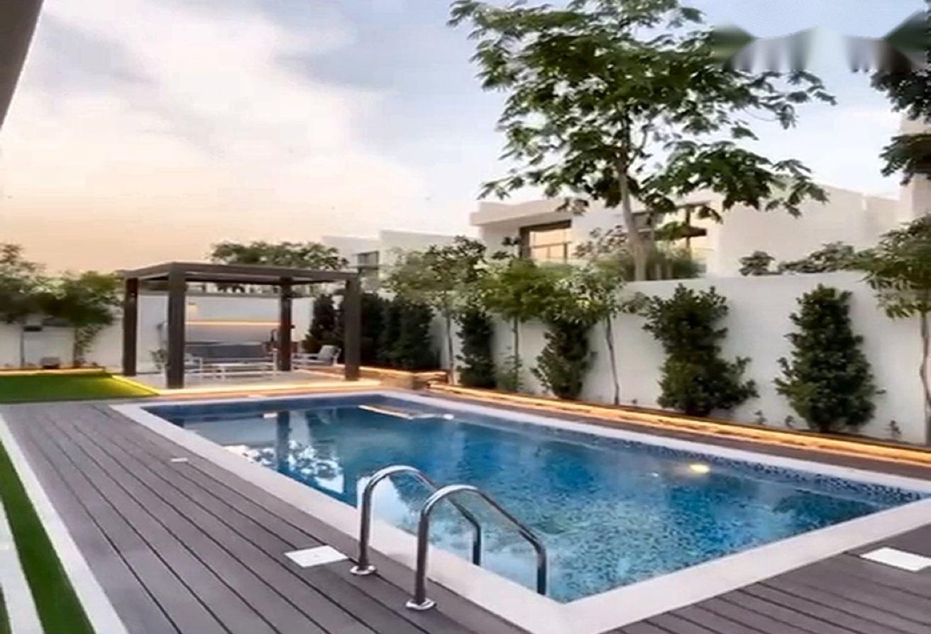 MBR City | 4BR Villa | Pool & Private Garden photo 18