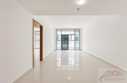 Apartment - 1 Bedroom - 2 Bathrooms for rent in Muwaileh 29 Building - Muwaileh - Sharjah