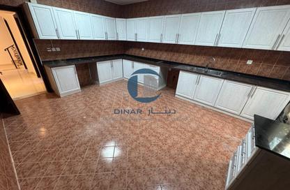 Villa - 4 Bedrooms - 4 Bathrooms for rent in Al Khalidiya - Abu Dhabi