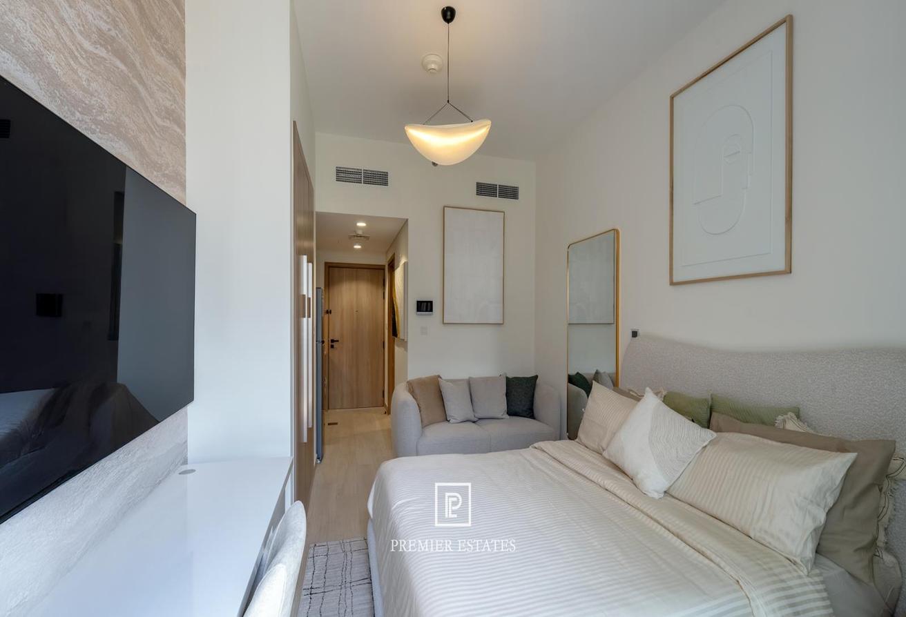 Vacant Studio | Furnished | Ready to Move In photo 6