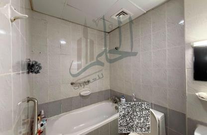 Apartment - 3 Bedrooms - 3 Bathrooms for sale in Conquer Tower - Sheikh Maktoum Bin Rashid Street - Ajman
