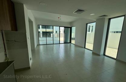 Villa - 4 Bedrooms - 5 Bathrooms for rent in Shams Townhouses - Town Square - Dubai