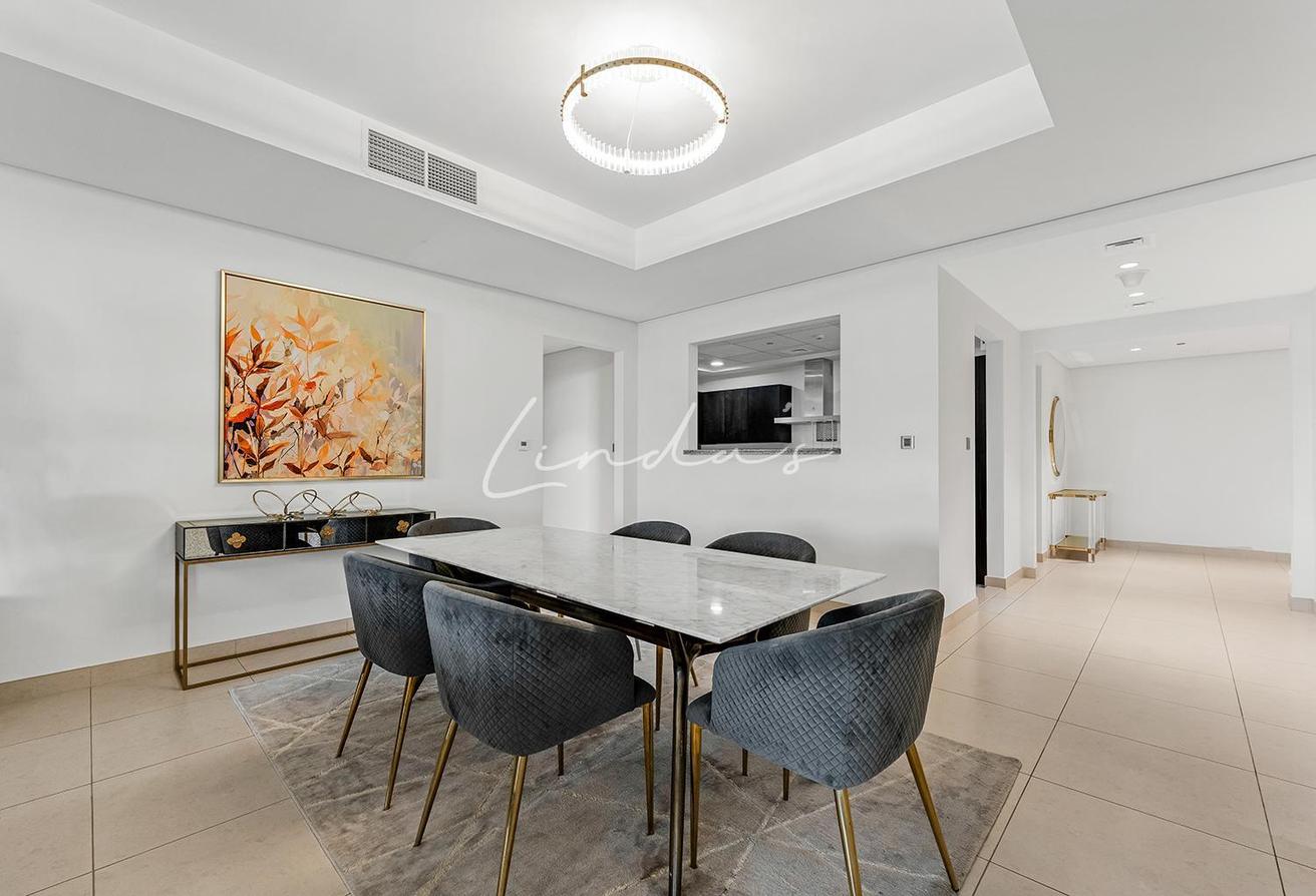 Stunning View | Fully furnished | Ready to move in photo 3