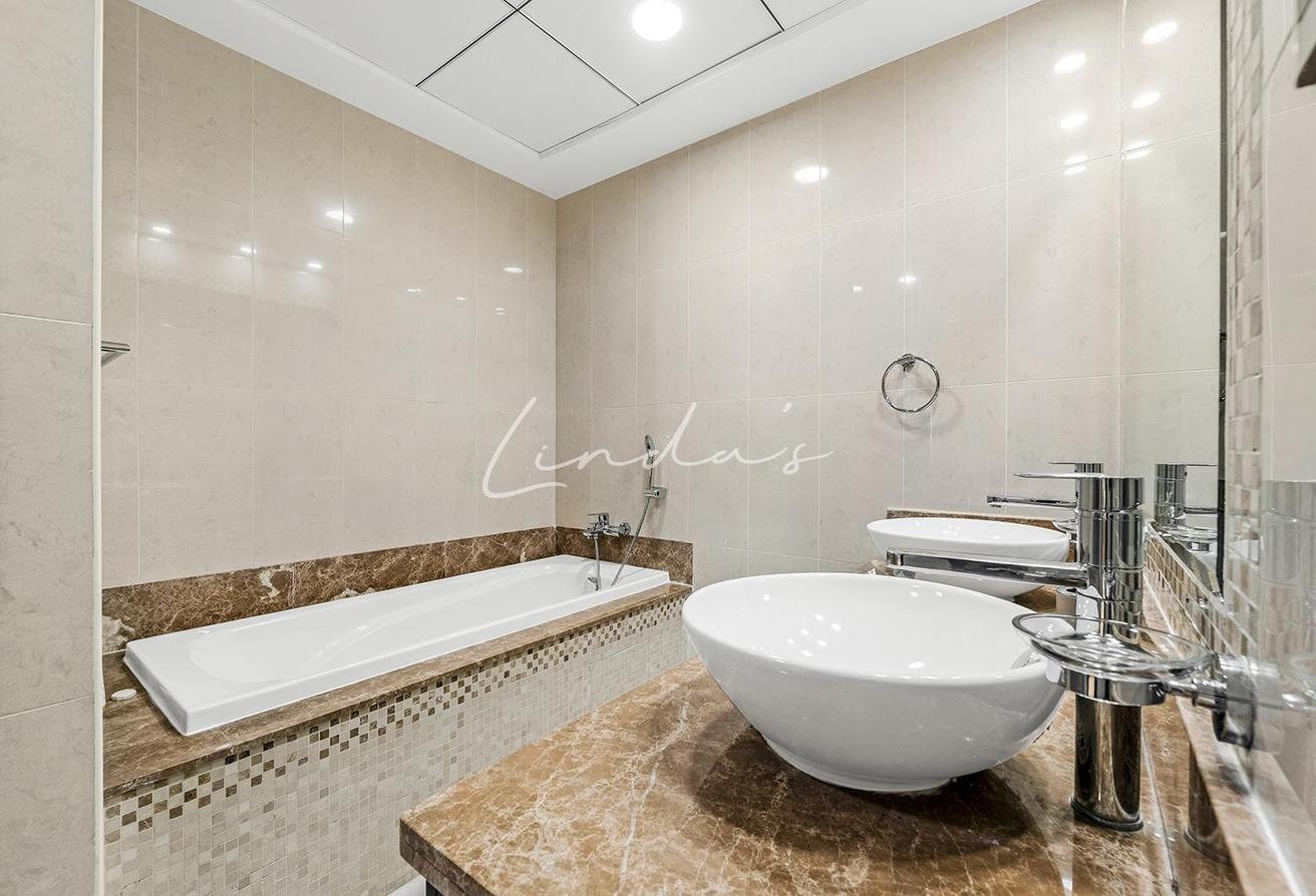 Stunning View | Fully furnished | Ready to move in photo 12