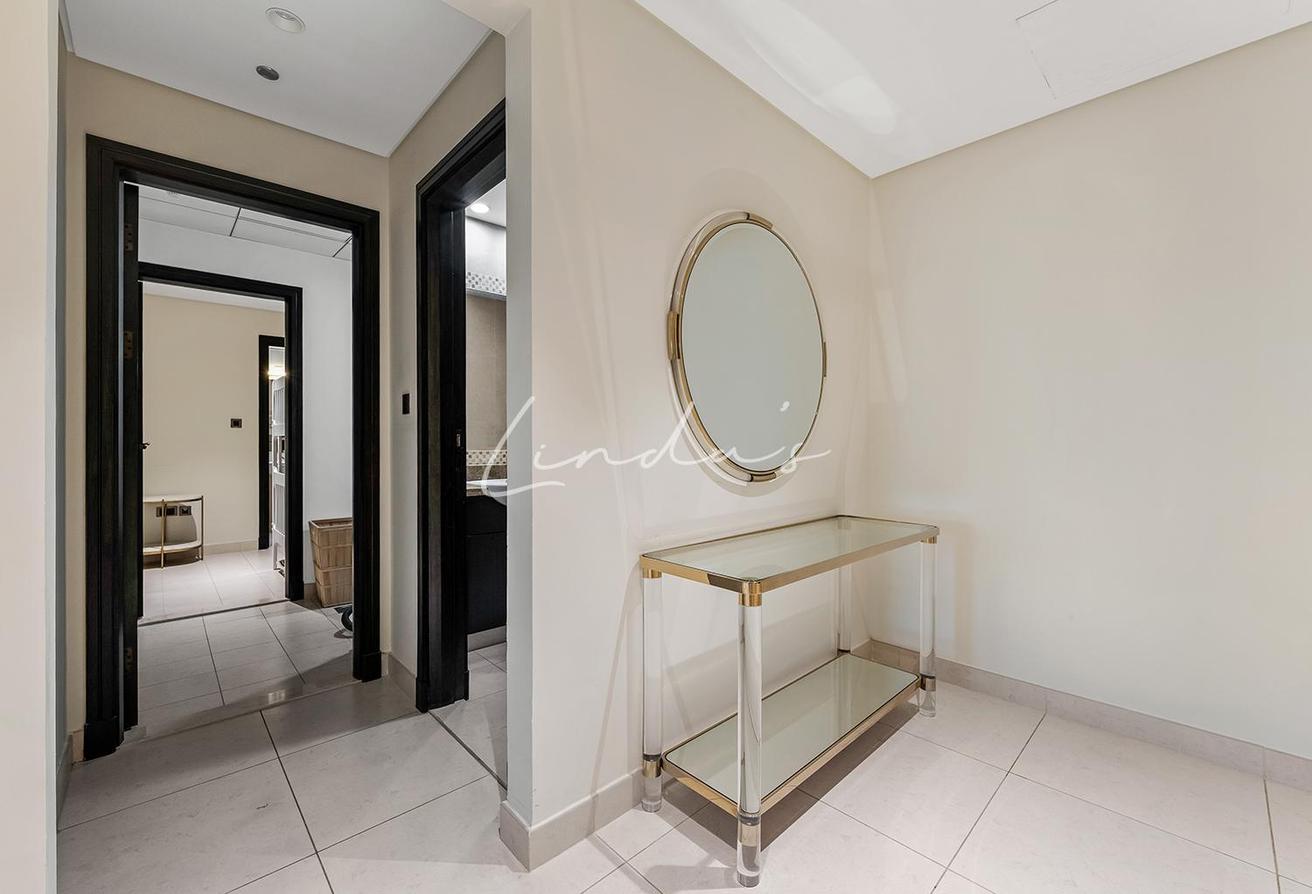 Stunning View | Fully furnished | Ready to move in photo 9