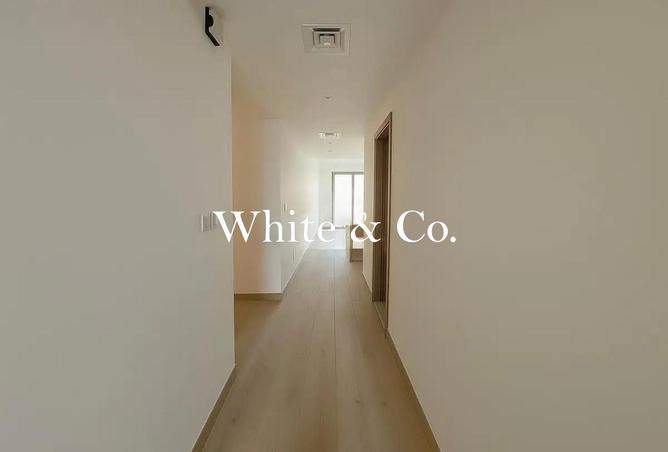 73844162 - Property Image 3