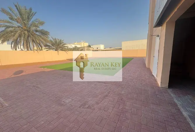 158227167 - Property Image 2