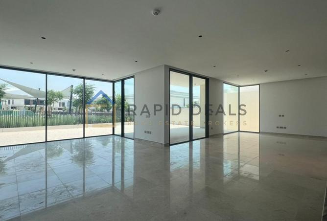 104686185 - Property Main Image