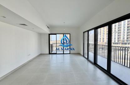 Apartment - 3 - 4 for rent in Maryam Gate Residence - Maryam Island - Al Khan - Sharjah