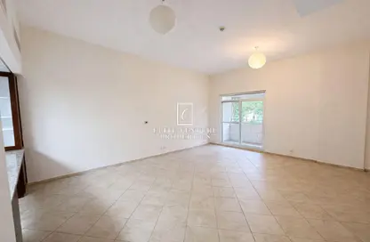 Apartment - 2 Bedrooms - 3 Bathrooms for rent in Shakespeare Circus 3 - Shakespeare Circus - Motor City - Dubai