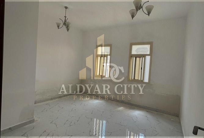 71137303 - Property Image 3