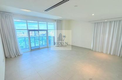 Apartment - 2 Bedrooms - 3 Bathrooms for sale in Marina Arcade Tower - Dubai Marina - Dubai