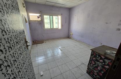 Apartment - Studio - 1 for rent in Fire Station Road - Muwaileh - Sharjah
