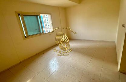 Apartment - 1 Bedroom - 2 Bathrooms for rent in Al Qulaya'ah - Al Sharq - Sharjah
