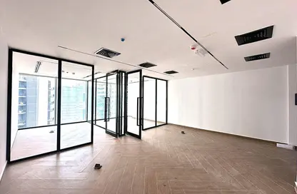 Office Space - Studio - 1 Bathroom for rent in The Binary Tower - Business Bay - Dubai
