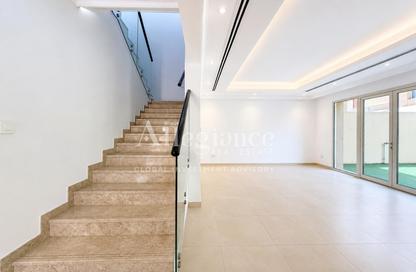 Villa - 3 Bedrooms - 4 Bathrooms for rent in Villa Lantana 2 - Villa Lantana - Dubai Science Park - Dubai