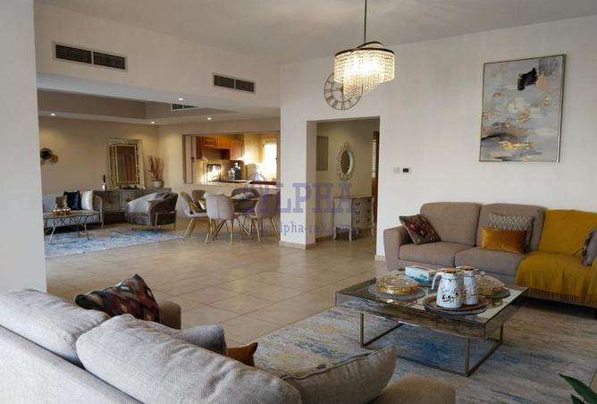 107319516 - Property Image 2