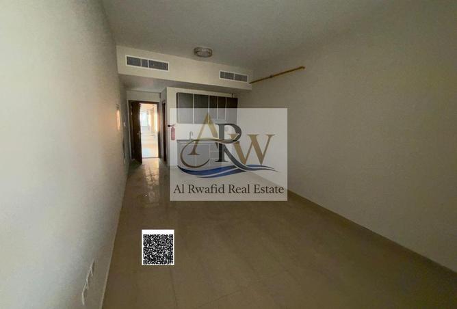 70293715 - صورة العقار 2