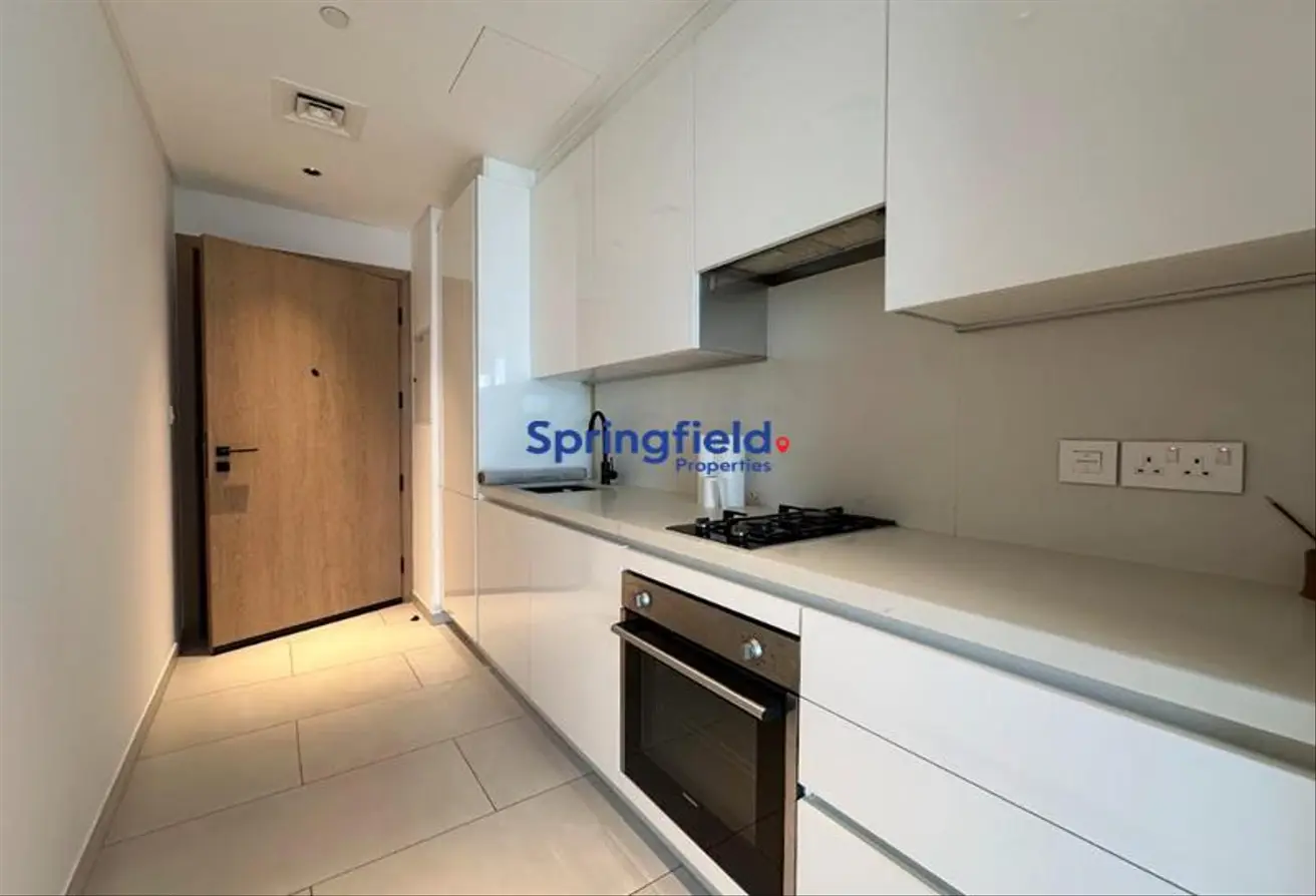 155997597 - Property Main Image