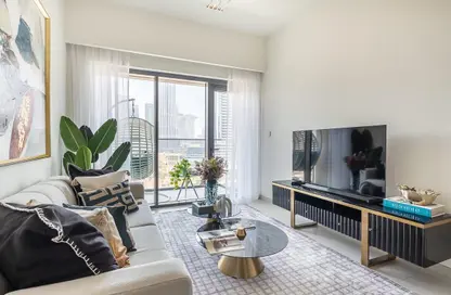 Apartment - 2 Bedrooms - 2 Bathrooms for rent in Burj Royale - Downtown Dubai - Dubai