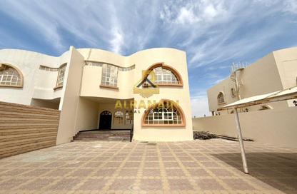Villa - 4 Bedrooms - 5 Bathrooms for rent in Shabhanat Asharij - Asharej - Al Ain