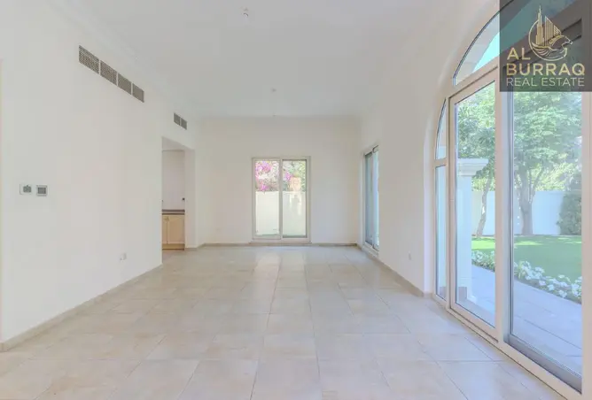 152382336 - Property Image 3