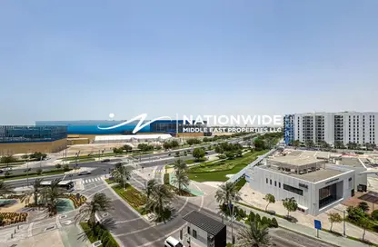 Apartment - 2 Bedrooms - 2 Bathrooms for sale in Waters Edge - Yas Island - Abu Dhabi