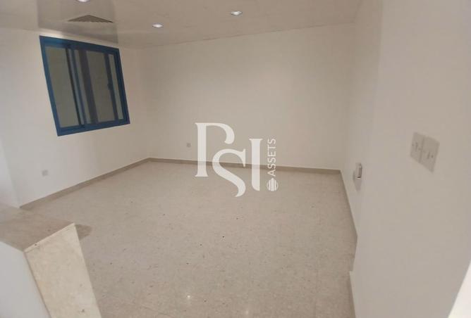135643323 - Property Image 3