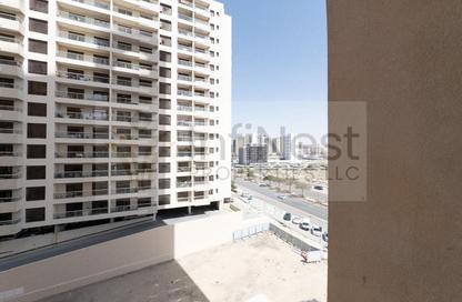 Apartment - 3 Bedrooms - 4 Bathrooms for rent in Centrium Tower 4 - Centrium Towers - Dubai Production City (IMPZ) - Dubai