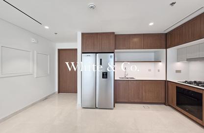 Apartment - 2 Bedrooms - 2 Bathrooms for sale in Palace Beach Residence Tower 2 - Palace Beach Residence - EMAAR Beachfront - Dubai Harbour - Dubai